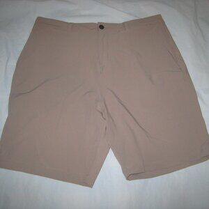 Magaschoni Man Men’s Brown Tan Performance Golf Shorts Tag 36 (Act Sz 38)